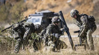 Abstimmung am 14. Juni – Der Armee sollen die Soldaten nicht ausgehen