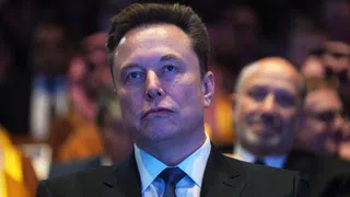 Satelliteninternet Starlink – Internet aus dem All: Wie die Welt abhängiger von Elon Musk wird
