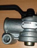 3 Wege Absperrhahn Wabco Art.-Nr.: 452 002 132 0 in Verden (Aller)