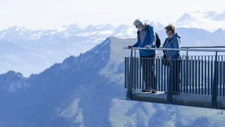 Höhenangst überwinden – Höhenangst ist unangenehm, aber behandelbar