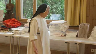 Verkauf des Klosters Ilanz – Nonnen räumen ihr Kloster mit Flohmarkt