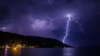 Hitzewelle im Ticker – Heftige Gewitter ziehen über die Schweiz