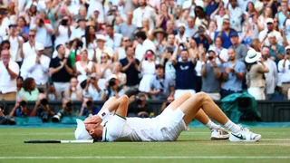 4-Satz-Sieg gegen Zverev – Sinner gewinnt Servicefestival und holt 2. Wimbledon-Titel